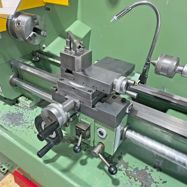 Boxford 280 Screw Cutting Centre Metal Lathe 3 Phase 9 Speeds - Image 9