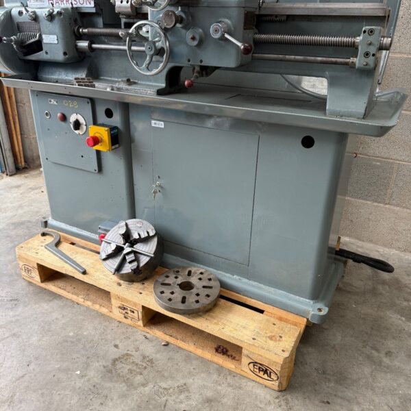 Harrison 11" Swing Gap Bed Gear Head Screwcutting Metal Centre Lathe 3 Phase - Image 16