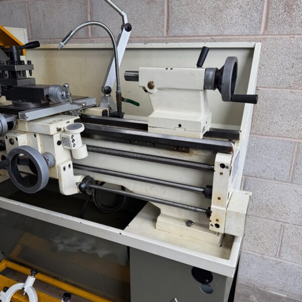 Chester Coventry Gear Head Gap Bed Screwcutting Metal Centre Lathe 230v & DRO - Image 10