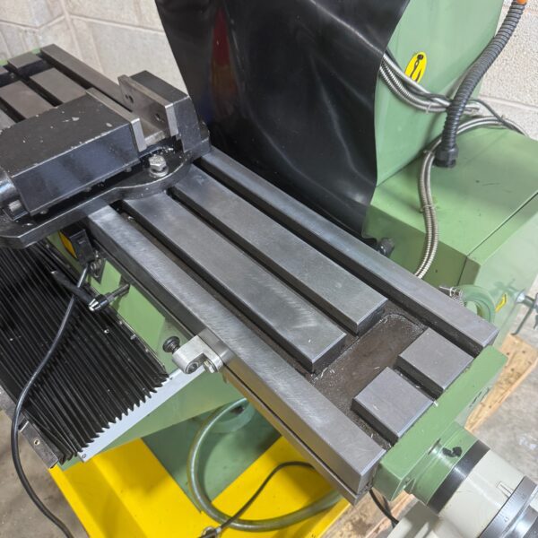 Warco WM-20 Vario Turret Milling Machine 230v Single Phase with DRO - Image 7