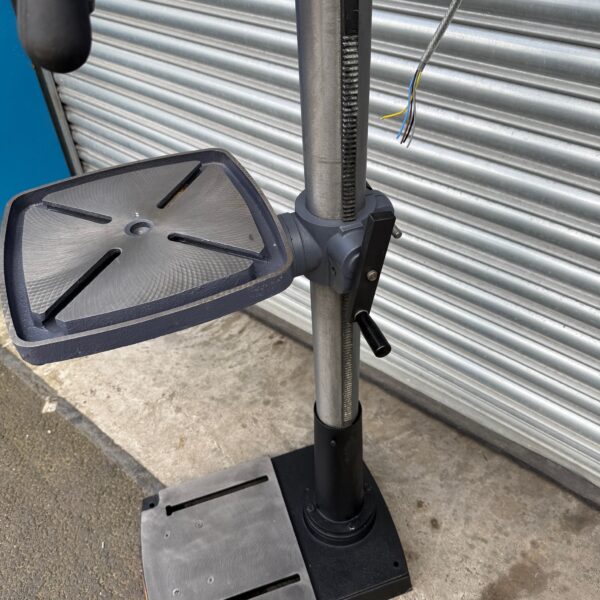 RJH Woodpecker Floor Standing Pillar Drill Press 3 Phase - Image 6