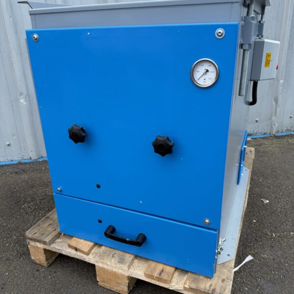 Mardon CSX Circular Saw Extractor Outfeed Table 230v Single Phase - Image 3