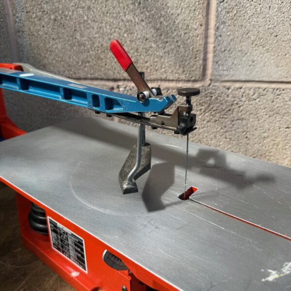 Hegner Multicut-2S Variable Speed Scroll Saw 230v Multicut 2S - Image 8