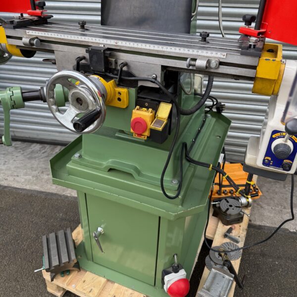 Warco VMC Turret Mill Milling Machine 3 Phase with DRO Metric R8 - Image 7
