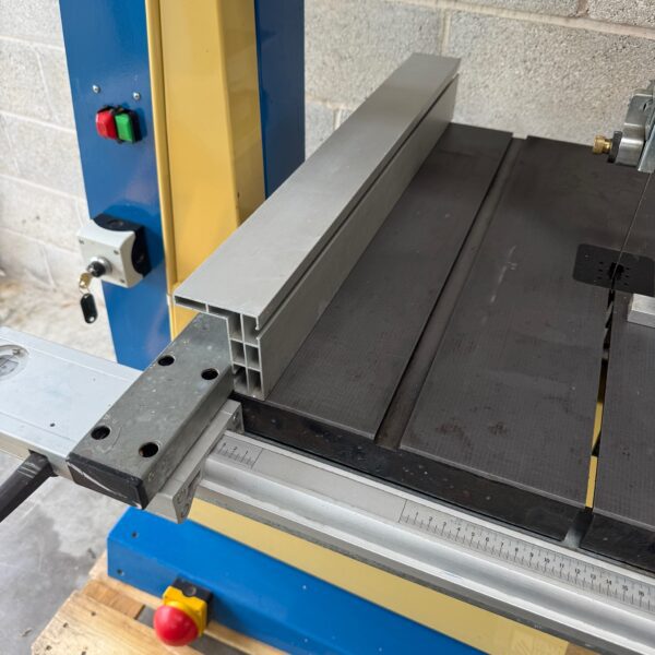 Scheppach Basato 5-2 Wood Cutting Bandsaw 230v Single Phase Floor Standing - Image 10