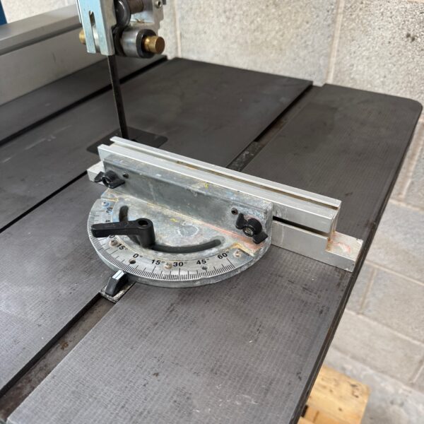 Scheppach Basato 5-2 Wood Cutting Bandsaw 230v Single Phase Floor Standing - Image 7