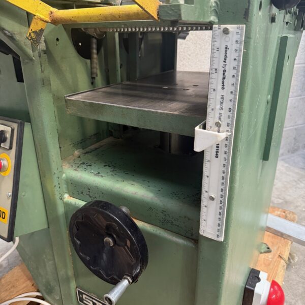 Startrite Robland SD 310 12" x 8" Planer Thicknesser 230v Single Phase - Image 13