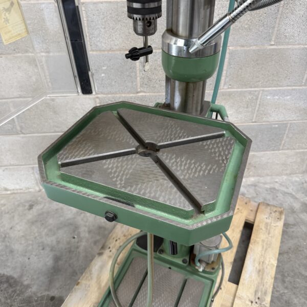 Kitchen & Walker (Chester UK) GP 25 Gear Head Pillar Drill Press 3 Phase - Image 10
