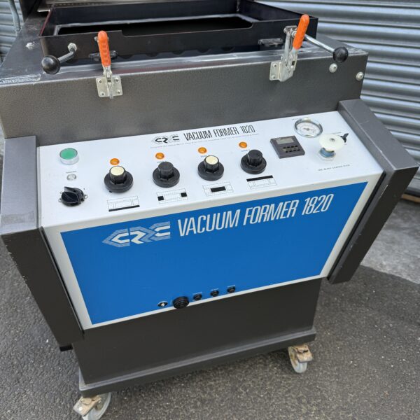 CR Clarke 1820 Vacuum Former 230v Single Phase Vac Forming Machine - Image 3