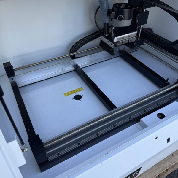 Denford MicroRouter CNC Router 230v Single Phase & Software & Vacuum Bed - Image 5