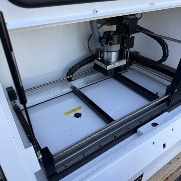 Denford MicroRouter CNC Router 230v Single Phase & Software & Vacuum Bed - Image 9