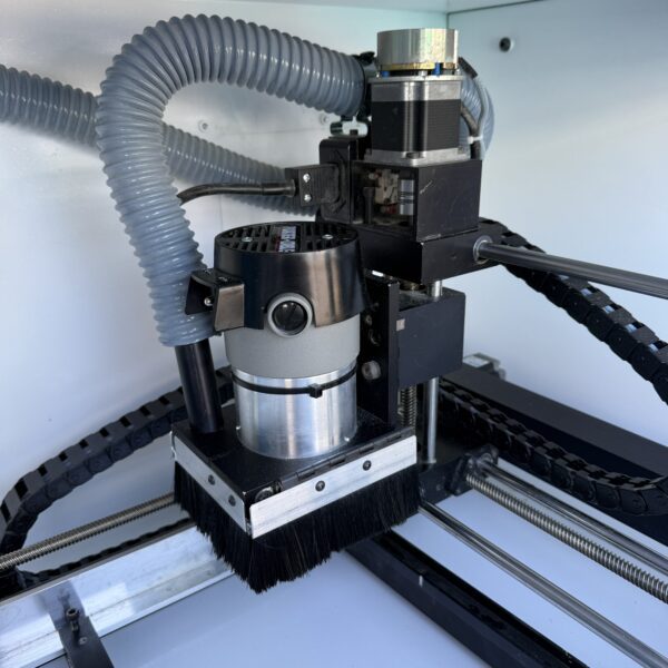 Denford MicroRouter CNC Router With 4th Axis, Vacuum Bed & Software - Image 10