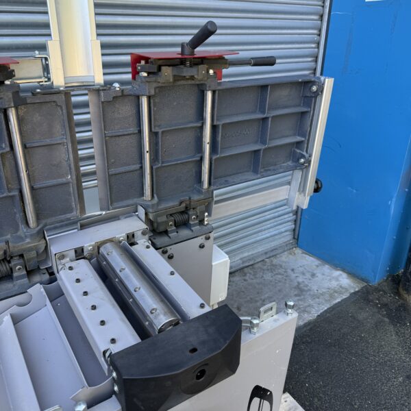 Felder Hammer A3 31/11 Planer Thicknesser 3 Phase Thickness Planer - Image 6