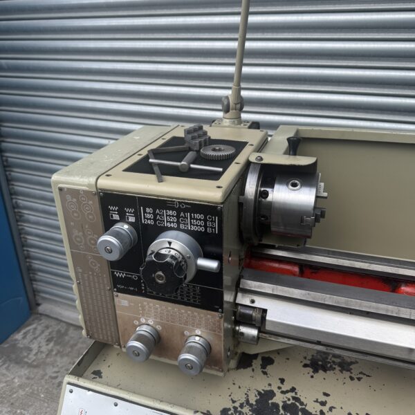 Harrison M250 Screwcutting Metal Centre Lathe 3 Phase - Image 21