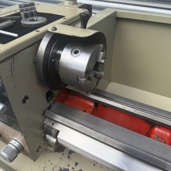 Harrison M250 Screwcutting Metal Centre Lathe 3 Phase - Image 19