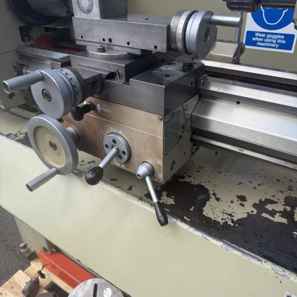 Harrison M250 Screwcutting Metal Centre Lathe 3 Phase - Image 14