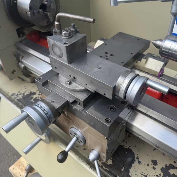 Harrison M250 Screwcutting Metal Centre Lathe 3 Phase - Image 12