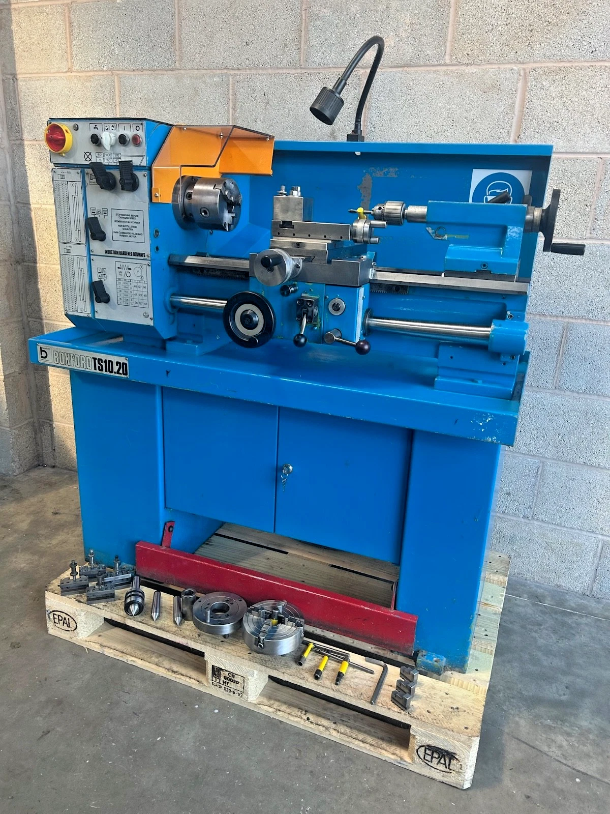 Boxford TS 10.20 Centre Lathe 3 Phase 6 Speeds - Image 2
