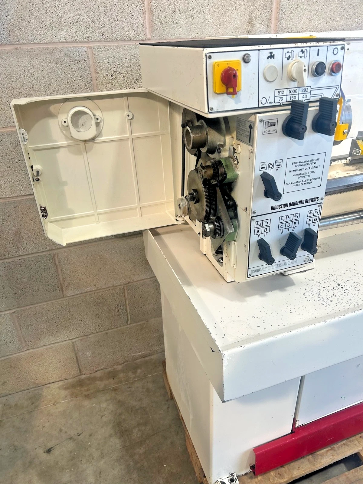 Boxford 250 STS Metal Centre Lathe 3 Phase 6 Speeds Metric - Image 11