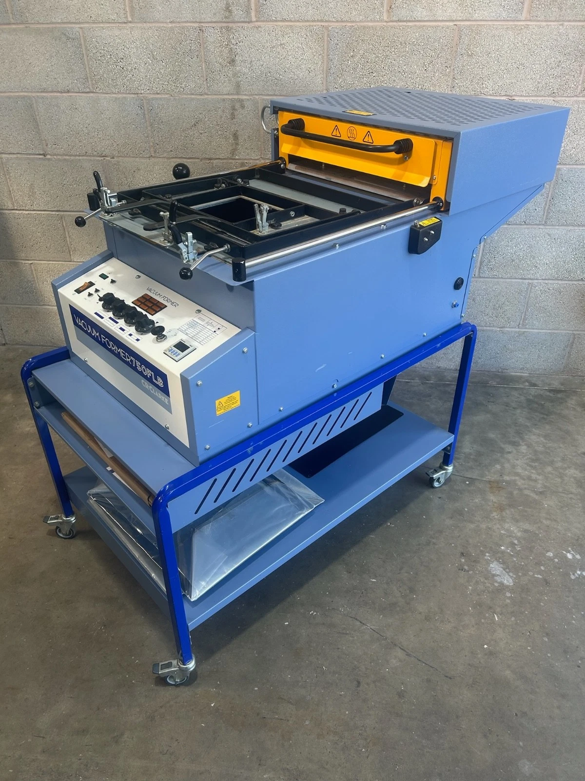 CR Clarke 750FLB Vacuum Former on Stand with Reducing Frames 230v - Image 19