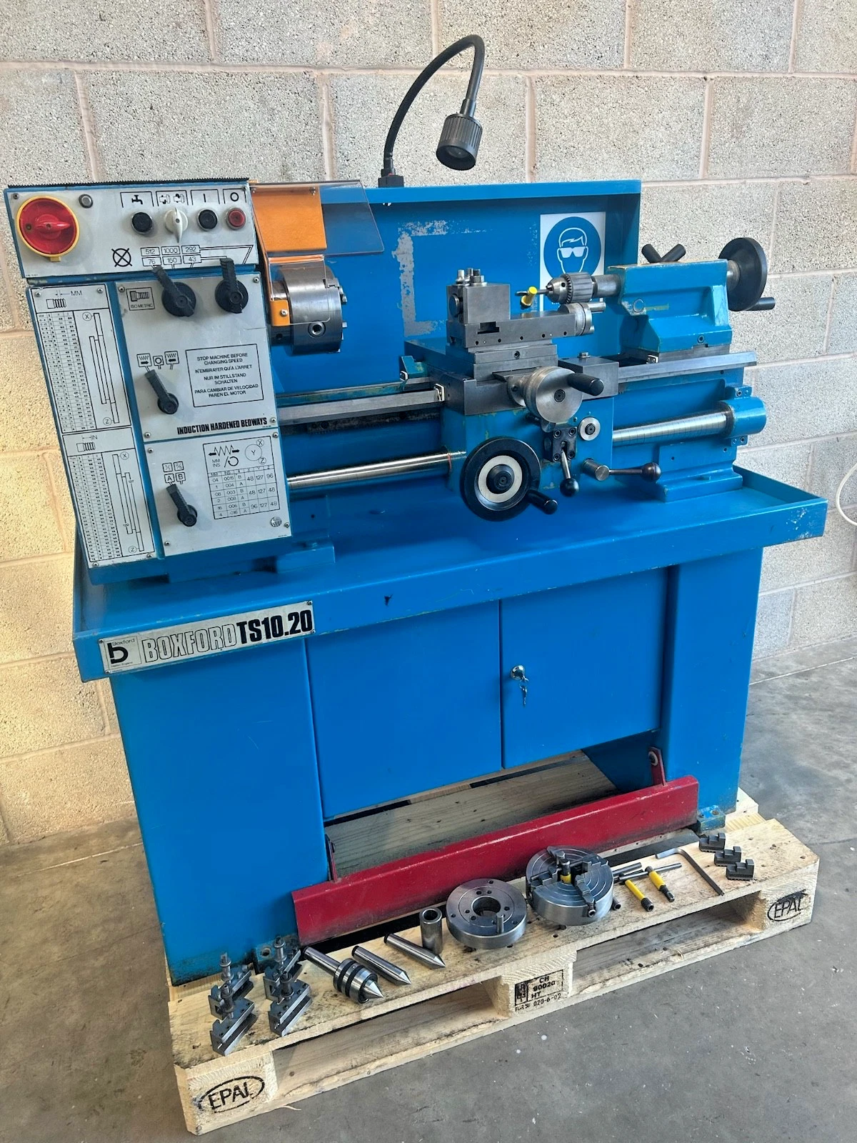 Boxford TS 10.20 Centre Lathe 3 Phase 6 Speeds - Image 3