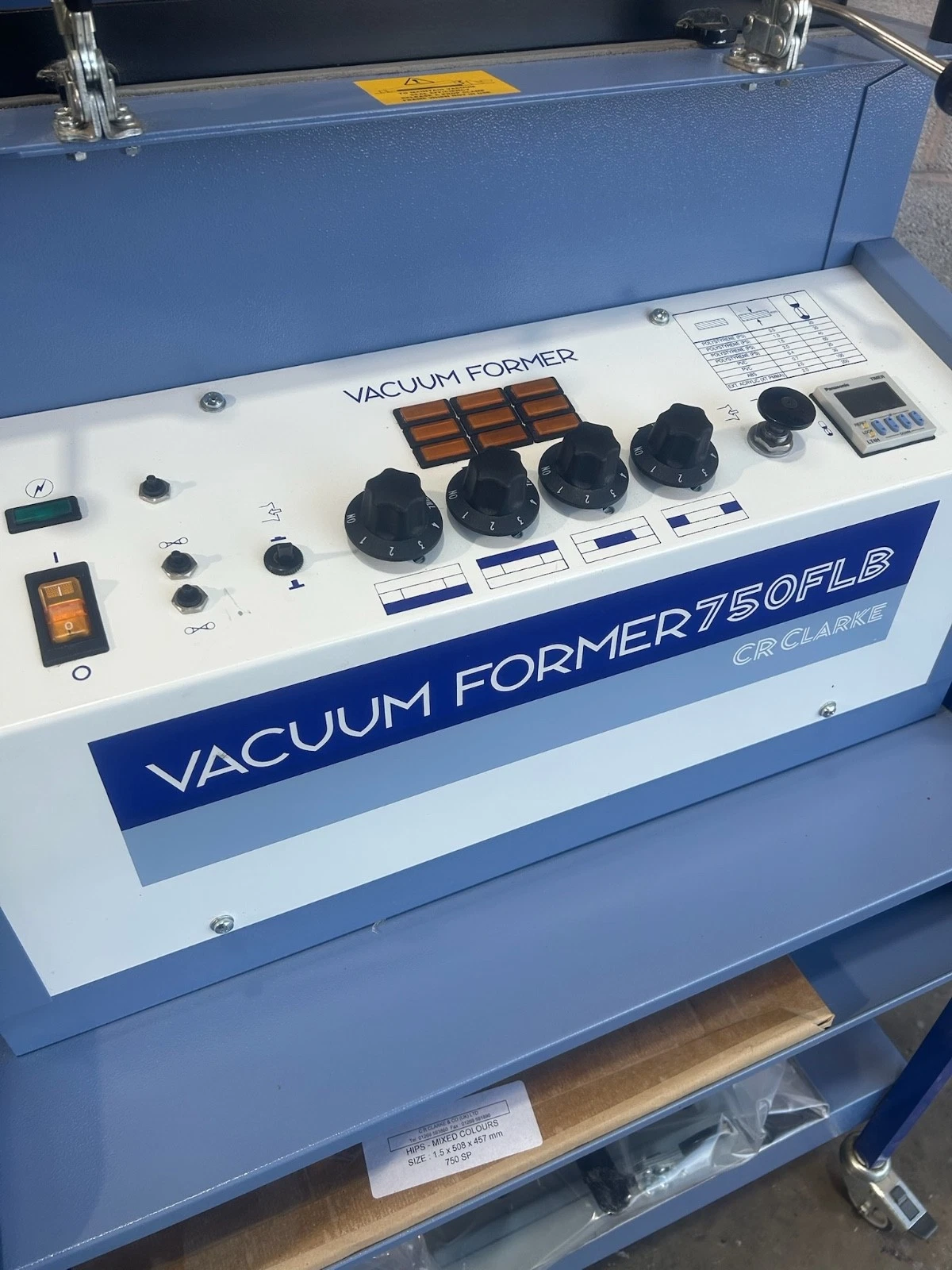 CR Clarke 750FLB Vacuum Former on Stand with Reducing Frames 230v - Image 3