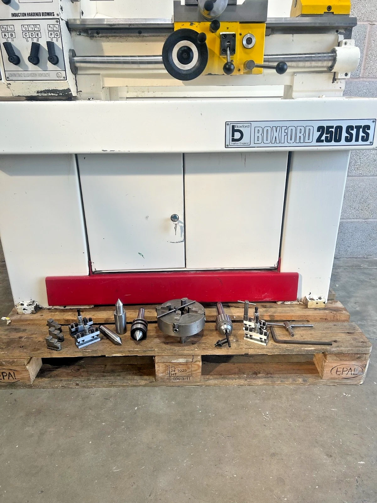 Boxford 250 STS Metal Centre Lathe 3 Phase 6 Speeds Metric - Image 4