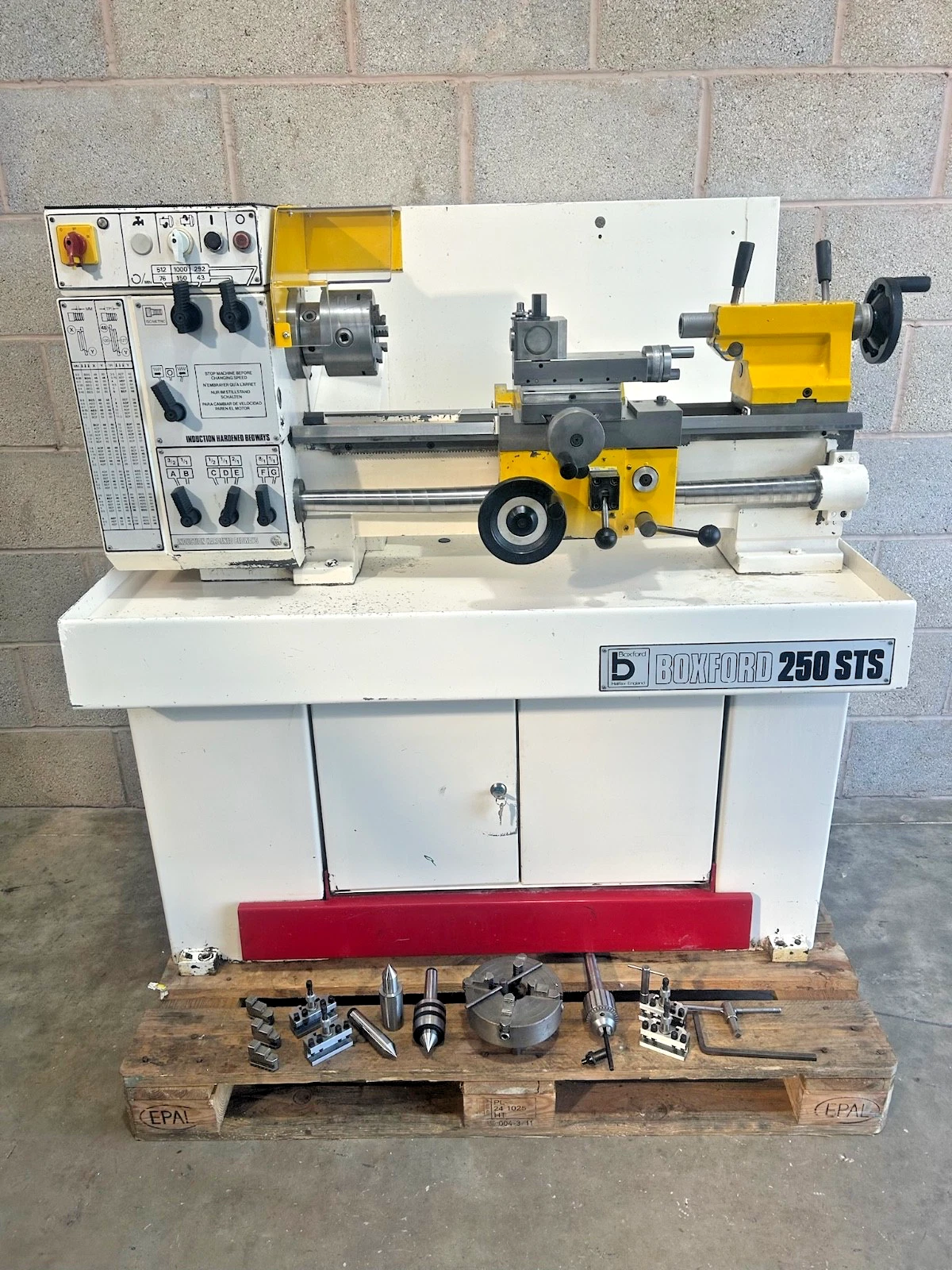 Boxford 250 STS Metal Centre Lathe 3 Phase 6 Speeds Metric