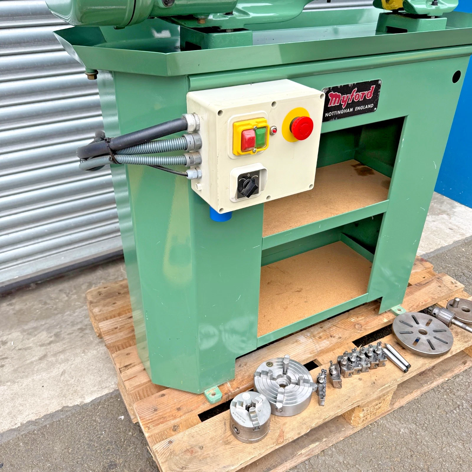 Myford Super 7 Lathe on Stand 230v With Gearbox, Power Feeds, Dickson QCTP - Image 14