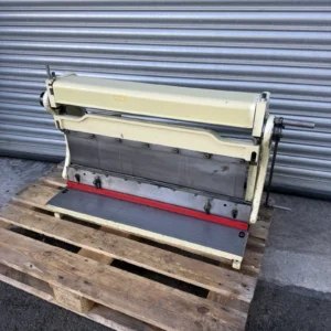 Axminster Clarke 750mm 3 In 1 Metal Worker Press Shear And Rolls