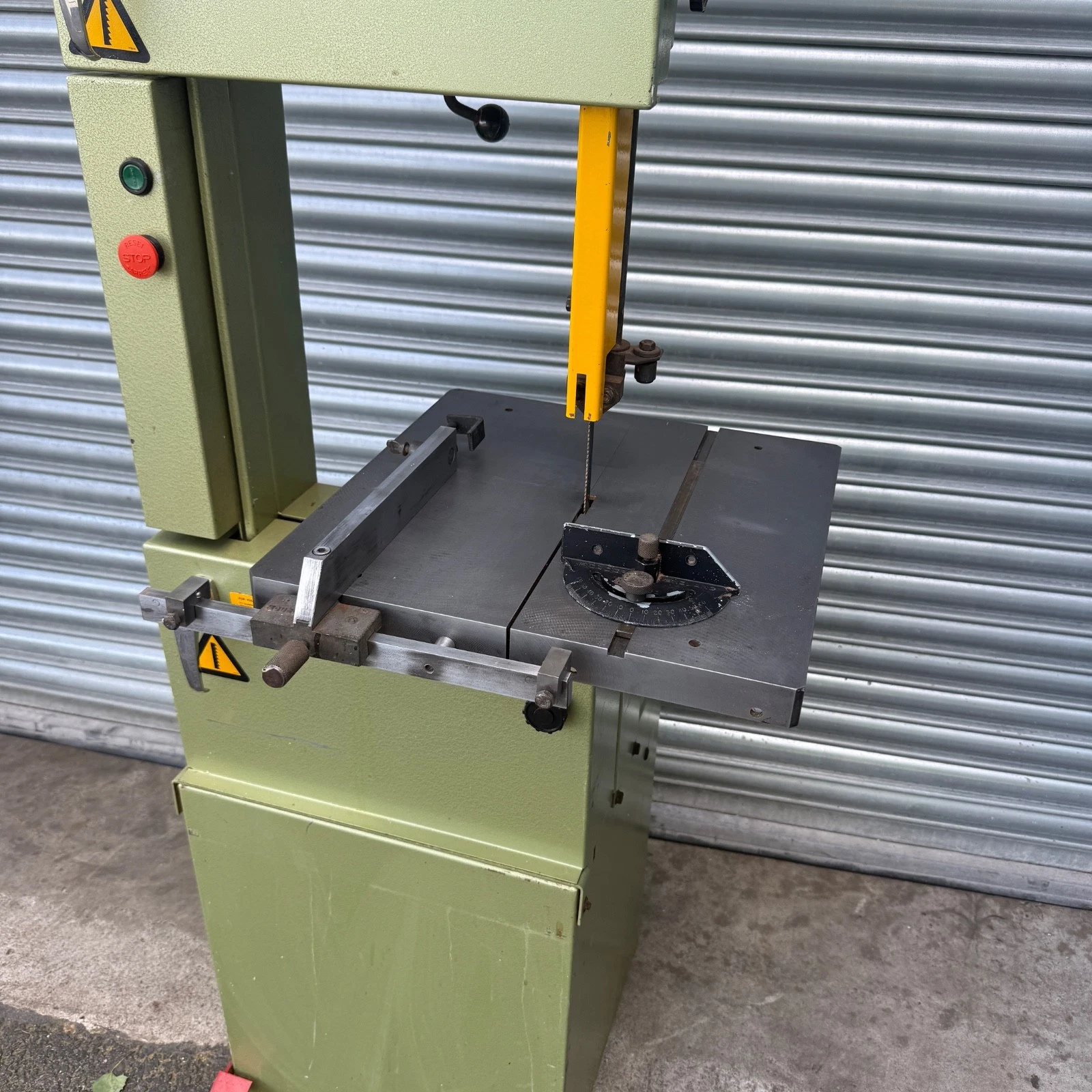 Startrite 352 Bandsaw 230v Single Phase - Image 2