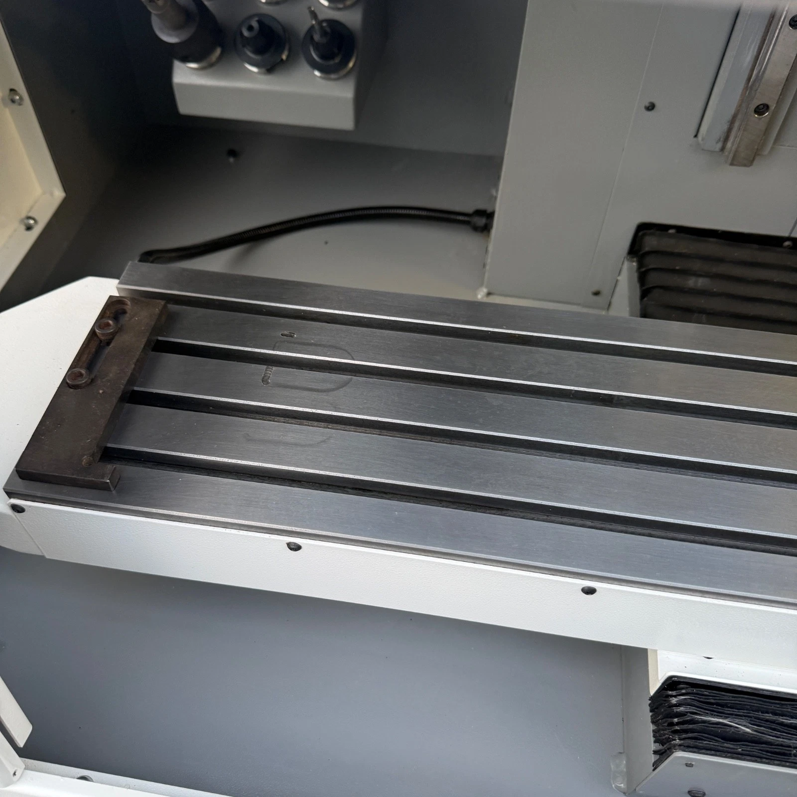 Denford VMC 1300 CNC Milling Machine 230v Single Phase USB - Image 12