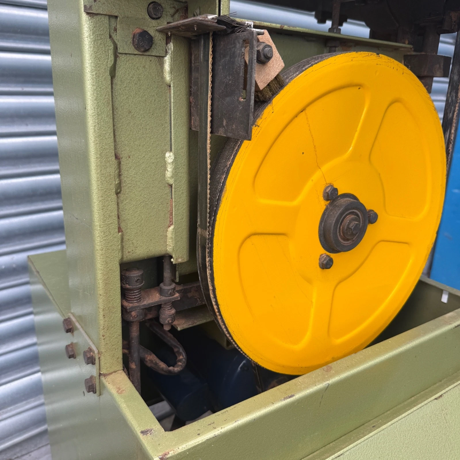 Startrite 352 Bandsaw 230v Single Phase - Image 10